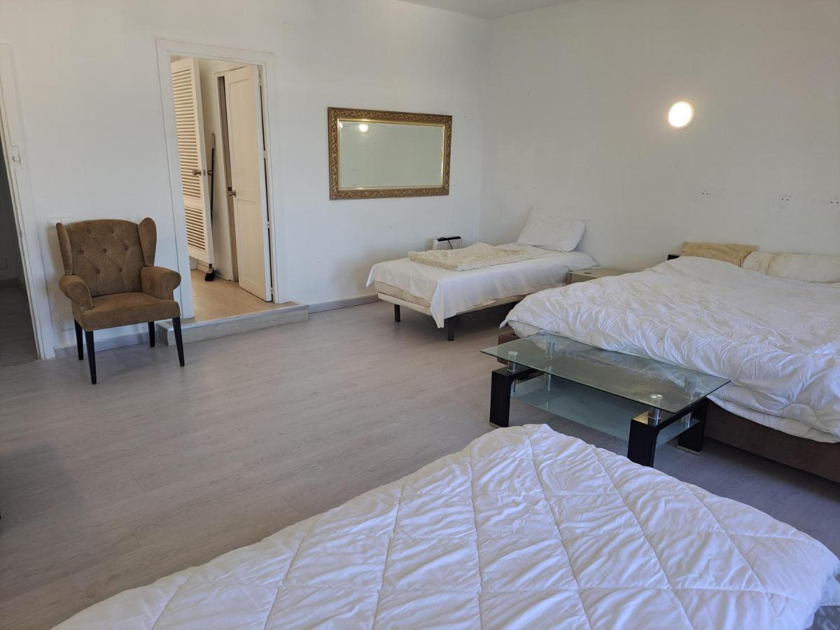 Private Suites In Huge Penthouse 1St Line Puerto Banus, Incredible Views, Jacuzzis Marbella Exterior foto